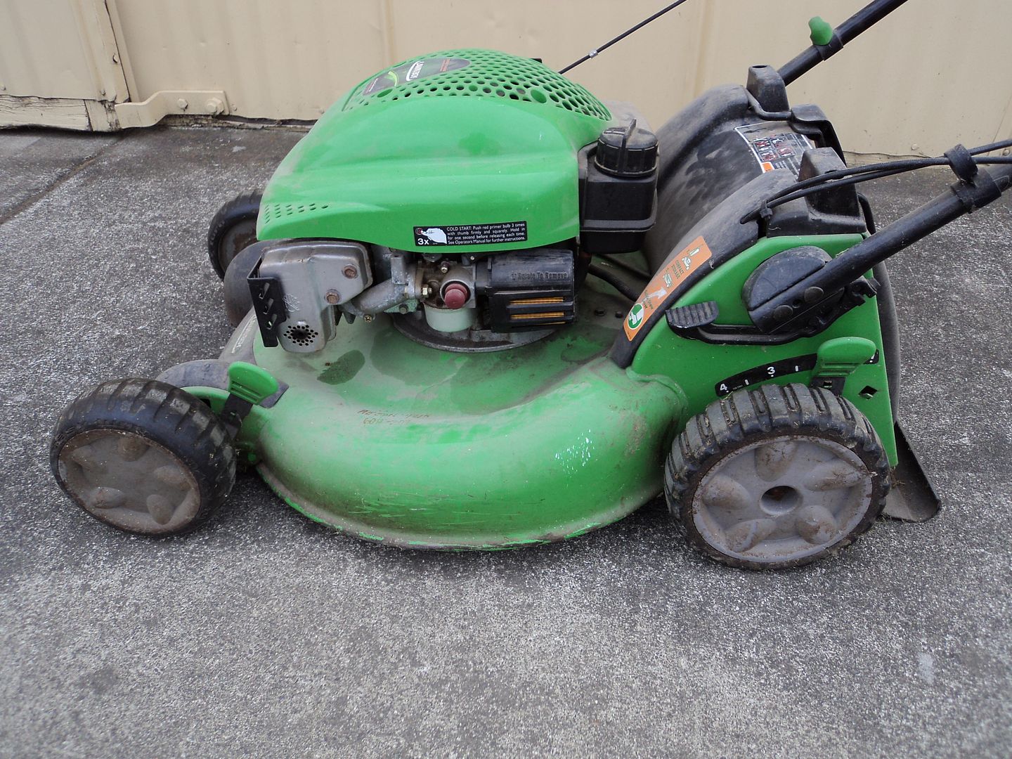 Lawnboy Lawn Mower Mulching 6.5 HP Rear Bag 10685 Steel Deck